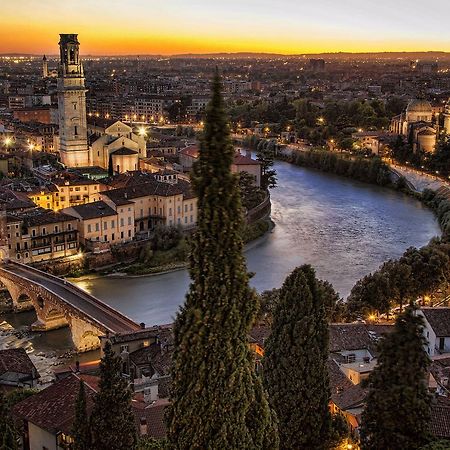 Dimoras House Hotel Verona Exterior photo